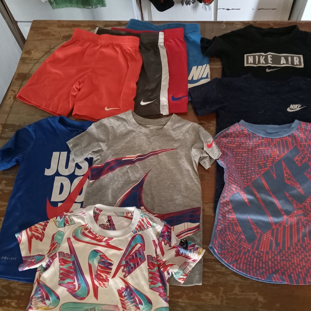 Nike Lot